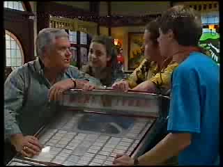 Lou Carpenter, Hannah Martin, Toadie Rebecchi, Lance Wilkinson in Neighbours Episode 3000