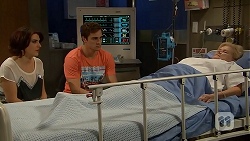 Naomi Canning, Kyle Canning, Sheila Canning in Neighbours Episode 