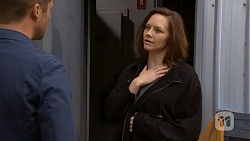 Mark Brennan, Erin Rogers in Neighbours Episode 