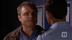 Gary Canning, Matt Turner in Neighbours Episode 