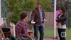 Kyle Canning, Gary Canning, Naomi Canning in Neighbours Episode 