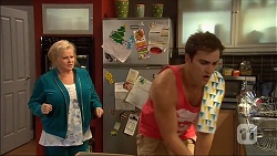 Sheila Canning, Kyle Canning in Neighbours Episode 