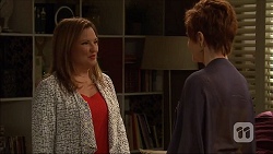 Terese Willis, Susan Kennedy in Neighbours Episode 7044