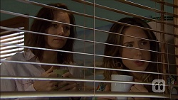 Erin Rogers, Sonya Rebecchi in Neighbours Episode 