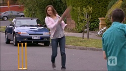 Erin Rogers, Bailey Turner in Neighbours Episode 