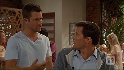 Mark Brennan, Matt Turner in Neighbours Episode 7049