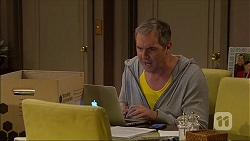 Karl Kennedy in Neighbours Episode 