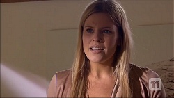 Amber Turner in Neighbours Episode 