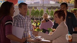 Paige Novak, Paul Robinson, Susan Kennedy, Nate Kinski in Neighbours Episode 