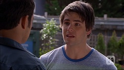 Nate Kinski, Chris Pappas in Neighbours Episode 7054