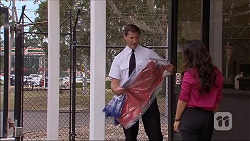 Matt Turner, Michelle Kim in Neighbours Episode 