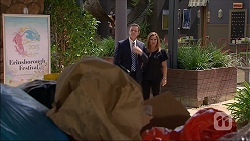 Paul Robinson, Terese Willis in Neighbours Episode 