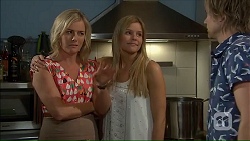 Lauren Turner, Amber Turner, Daniel Robinson in Neighbours Episode 