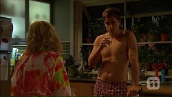 Georgia Brooks, Kyle Canning in Neighbours Episode 