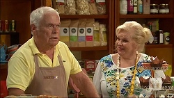 Lou Carpenter, Sheila Canning in Neighbours Episode 