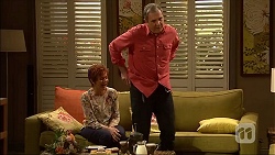 Susan Kennedy, Karl Kennedy in Neighbours Episode 