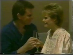 Des Clarke, Daphne Clarke in Neighbours Episode 