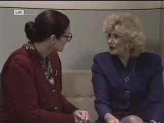 Dorothy Burke, Madge Bishop in Neighbours Episode 1488
