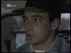 Stephen Gottlieb in Neighbours Episode 1966