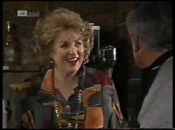 Cheryl Stark, Lou Carpenter in Neighbours Episode 1966