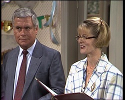 Lou Carpenter, Celebrant no. 2 in Neighbours Episode 2068