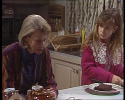 Helen Daniels, Hannah Martin in Neighbours Episode 2240