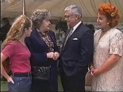 Bianca Zanotti, Marlene Kratz, Lou Carpenter, Cheryl Stark in Neighbours Episode 