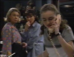 Helen Daniels, Susan Kennedy, Debbie Martin in Neighbours Episode 