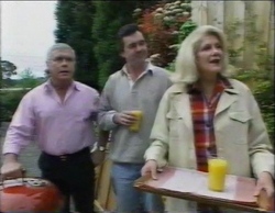 Lou Carpenter, Karl Kennedy, Madge Bishop in Neighbours Episode 2768