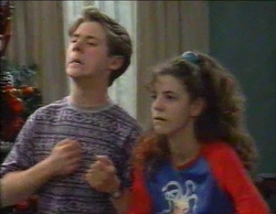 Lance Wilkinson, Hannah Martin in Neighbours Episode 