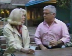Madge Bishop, Lou Carpenter in Neighbours Episode 2768