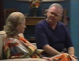 Helen Daniels, Harold Bishop in Neighbours Episode 2794