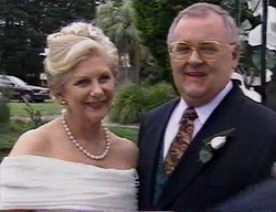 Madge Bishop, Harold Bishop in Neighbours Episode 