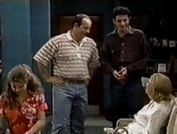 Hannah Martin, Philip Martin, Tim Buckley, Helen Daniels in Neighbours Episode 