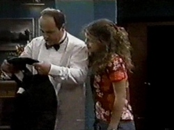 Philip Martin, Hannah Martin in Neighbours Episode 