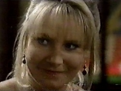 Ruth Wilkinson in Neighbours Episode 2800