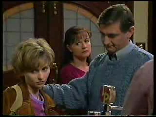 Jamie-Lee Duggan, Susan Kennedy, Joe Duggan in Neighbours Episode 