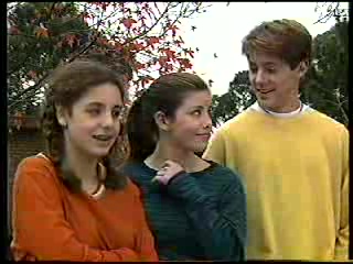 Hannah Martin, Anne Wilkinson, Lance Wilkinson in Neighbours Episode 