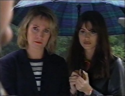 Ruth Wilkinson, Sarah Beaumont in Neighbours Episode 