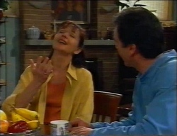 Susan Kennedy, Karl Kennedy in Neighbours Episode 2970