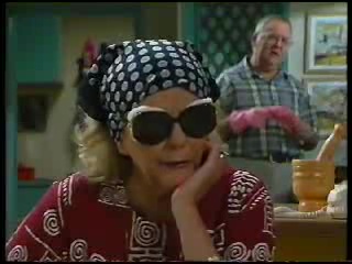 Madge Bishop, Harold Bishop in Neighbours Episode 