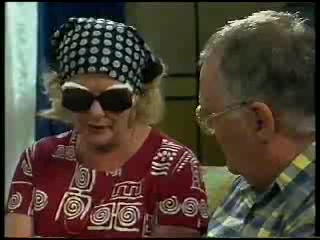 Madge Bishop, Harold Bishop in Neighbours Episode 3044