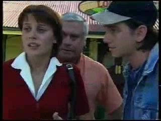 Shannon Jones, Lou Carpenter, Darren Stark in Neighbours Episode 