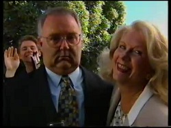 Lance Wilkinson, Harold Bishop, Madge Bishop in Neighbours Episode 