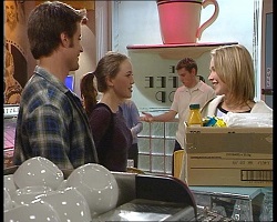 Drew Kirk, Libby Kennedy, Steph Scully in Neighbours Episode 