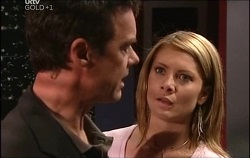 Paul Robinson, Izzy Hoyland in Neighbours Episode 4691