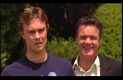 Robert Robinson (posing as Cameron Robinson), Paul Robinson in Neighbours Episode 4978