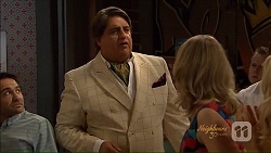 Matt Preston, Janelle Timmins in Neighbours Episode 