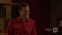 Paul Robinson in Neighbours Episode 7079
