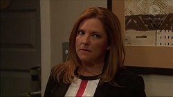 Terese Willis in Neighbours Episode 